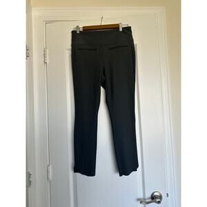 Athleta Stellar Crop Pant Scalloped Hem M